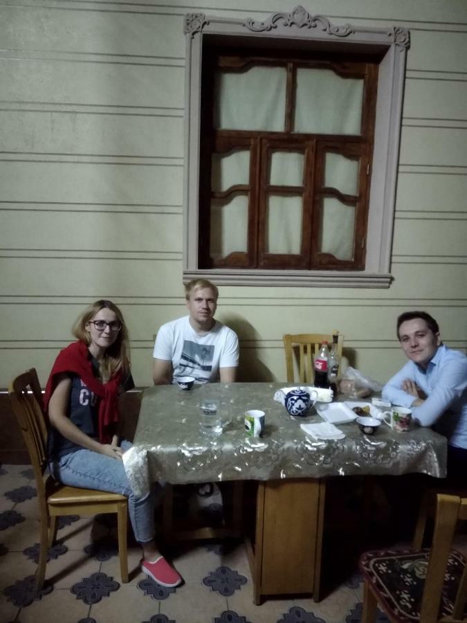 Zarin Guest House B&B Бухара Экстерьер фото